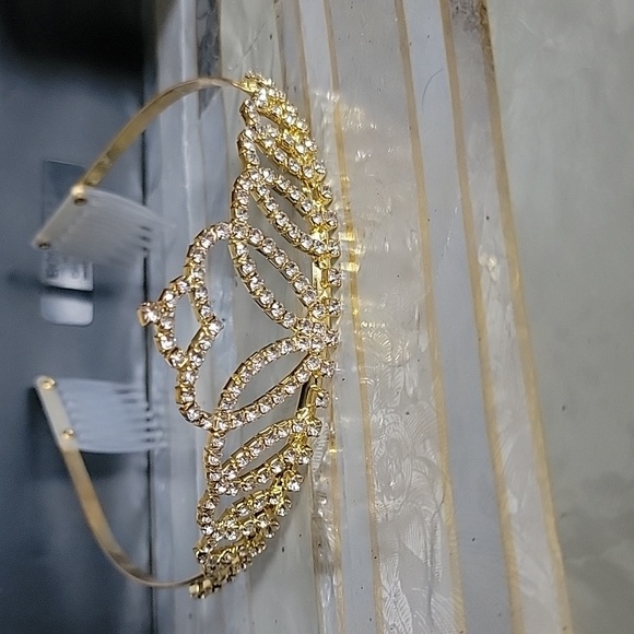 PRINCESS TIARA CROWN - Picture 2 of 4